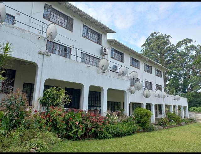 2 BEDROOM SECTIONAL TITLE FOR SALE IN UMTENTWENI